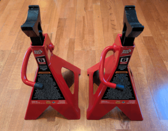 Car Jack Stands (like new) 1