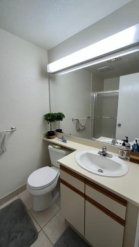 Looking for roommate (1B1B) in a 2B2B apartment (Mayfield Luxury Apt) 2