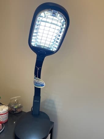 【FOR SALE AT DISCOUNT】 Verilux White Light DELUXE Desk Lamp 2