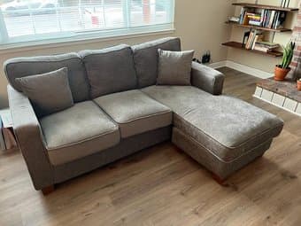Kehlani reversible sofa with chaise 1