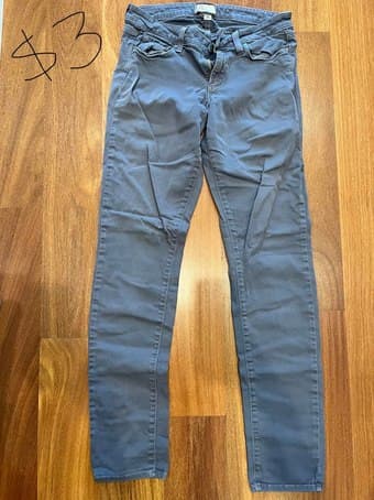 Women's pants, size 0-2 2
