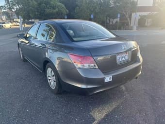 2010 Honda Accord - Excellent Condition - Free Pick up 可接送看车 2