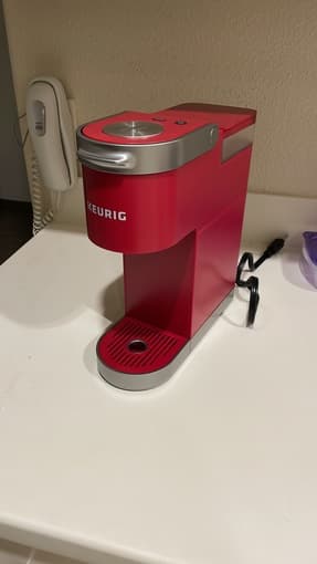 Selling Keurig Coffee Machine $60 1