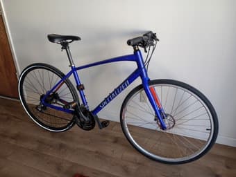Specialized Sirrus hybrid sports bike (womens) 1