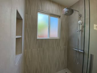 Sunny 1-bedroom with pool near Midtown Palo Alto 2