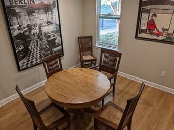 Dining Table and 5 Chairs, Solid Oak Antique 1
