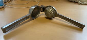 metal citrus juicer 2