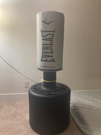 Everlast Free Standing Heavy Bag Silver 1