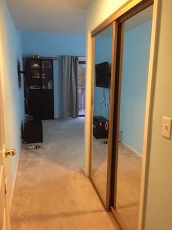 Furnished Palo Alto master bedroom next to bus/shuttle available NOW 1