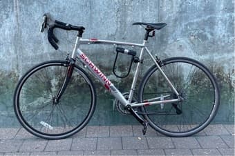 Road bike in great condition - Schwinn Phocus 1600 1