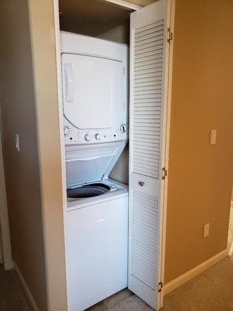 2BR/2BA In-unit laundry Fully Furnished Condo Available Now 3