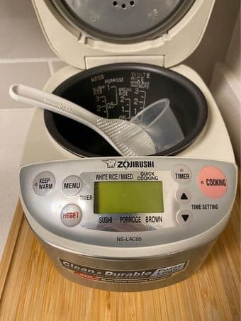 Misc. Items from Moving - Rice cooker, Keyboards, 1