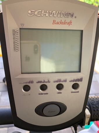 Station recumbent bike ( Schwinn Quality ) 2