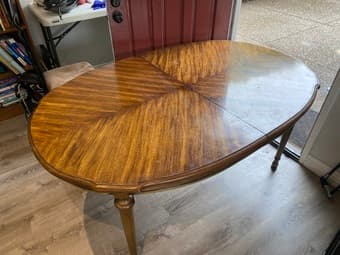 Free dining table 1