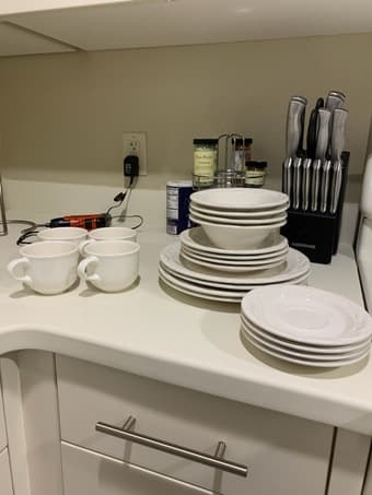 FULL UNUSED CHINA SET 2