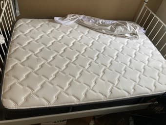 Sealy posturepedic full mattress with bed frame 1