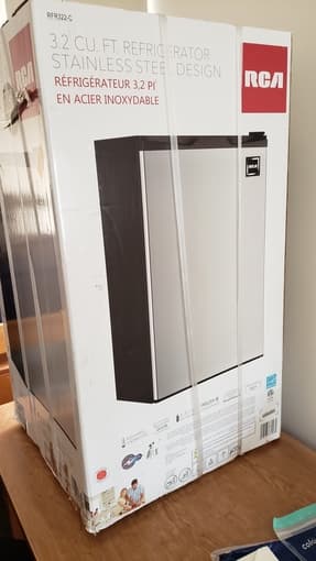 NEEDS TO GO Unopened RCA Mini Fridge, 3.2 Cu Ft w/ Freezer Compartment 1