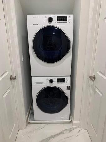 Newly renovated 2b1b furnished apt nr Genentech n Youtube in South SF 2
