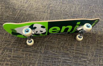 Commute Friendly Skateboard, Like New 2