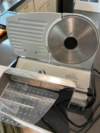 Hotpot semi-auto meat slicer Great condition 2
