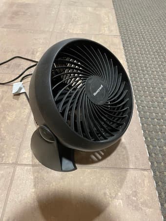 table fan 1