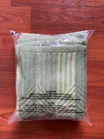 Brand new pair of Antimicrobial Kitchen Towels (pair) 2