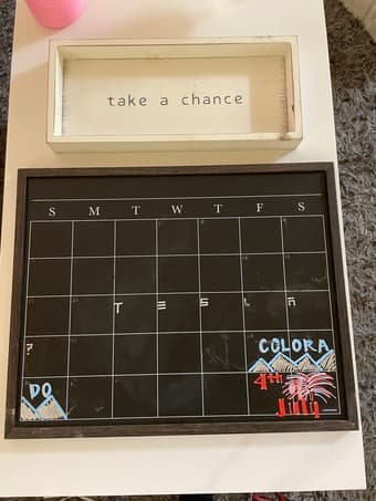 Cute chalkboard calendar & wall decor 1