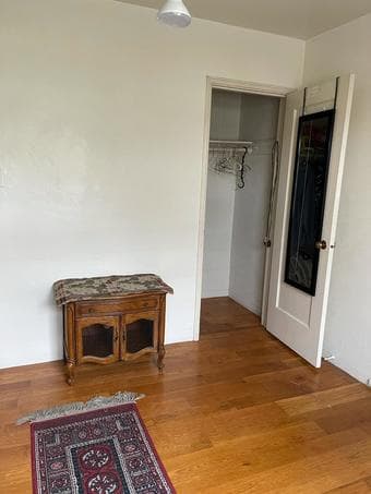 Room in nice location in Redwood City 2