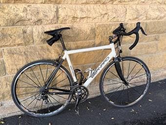 Cycling bike: 800$ (Not before march 1st) 1