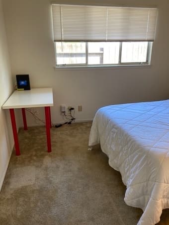 Furnished Room in Mountain View 3