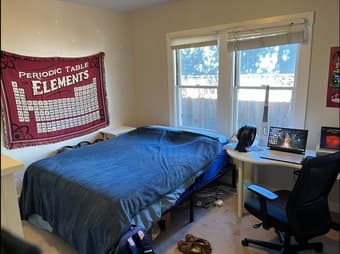 1br/1ba in campus-adjacent house starting spring quarter! 1