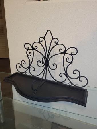 Decorative Metal Wall Shelf 1