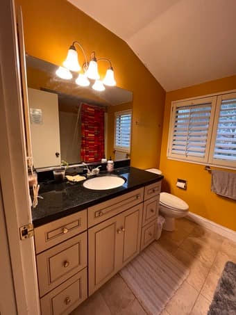 $900/month Room for rent in 5bedroom house Starting May 1st Sunnyvale 3