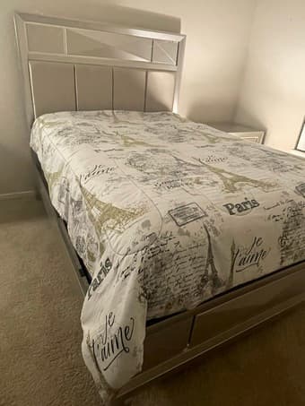 Bedroom Set. Moving Out Sale. All Must Go 2