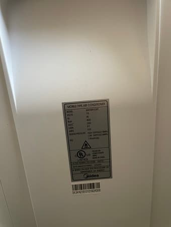 Move out Sale : Portable air conditioner 2
