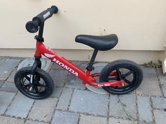 Strider Balance Bike 1