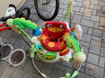 Fisher-Price Baby Bouncer Rainforest Jumperoo 1