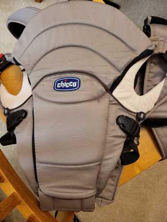 Chicco baby carrier 2