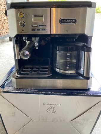 Coffee and Espresso Maker - Delonghi All-in-One 1