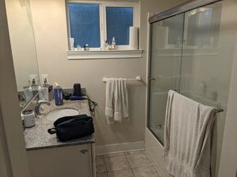 1br/1ba next to campus available for sublet mid-april 2