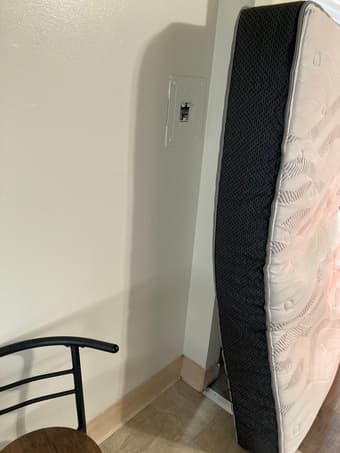 Mattress with sheets 1
