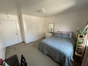 $990 Bedroom Near Downtown Menlo Park 2
