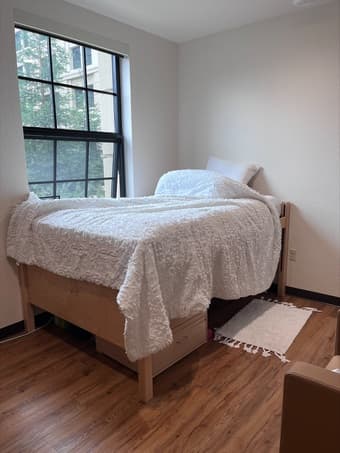 Subleting EVGR D Junior Bedroom for Summer (June 19 to August 20) 1