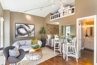 Funished Studio in West Menlo Park 1