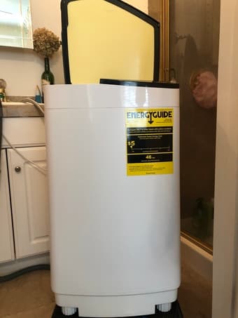 Giantex (7 lb) washer + spin dryer 1