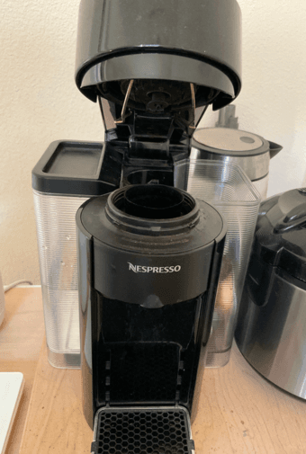 Selling a Nespresso Vertuo Machine 1