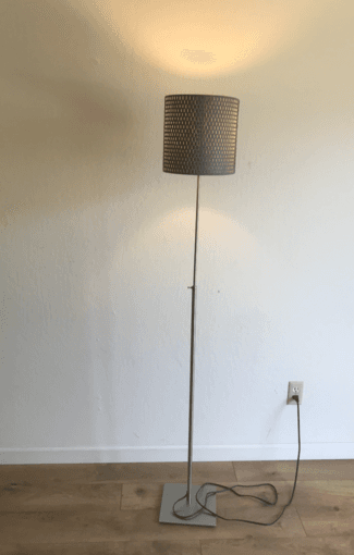 adjustable reading light / lamp 1