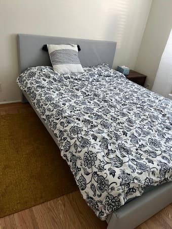 Free furniture 1