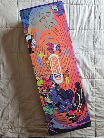 Selling Meepo V4 Shuffle Skateboard (Extended Range) 1