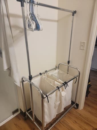 Laundry Hamper cart with clothes rack and 3 bags 1